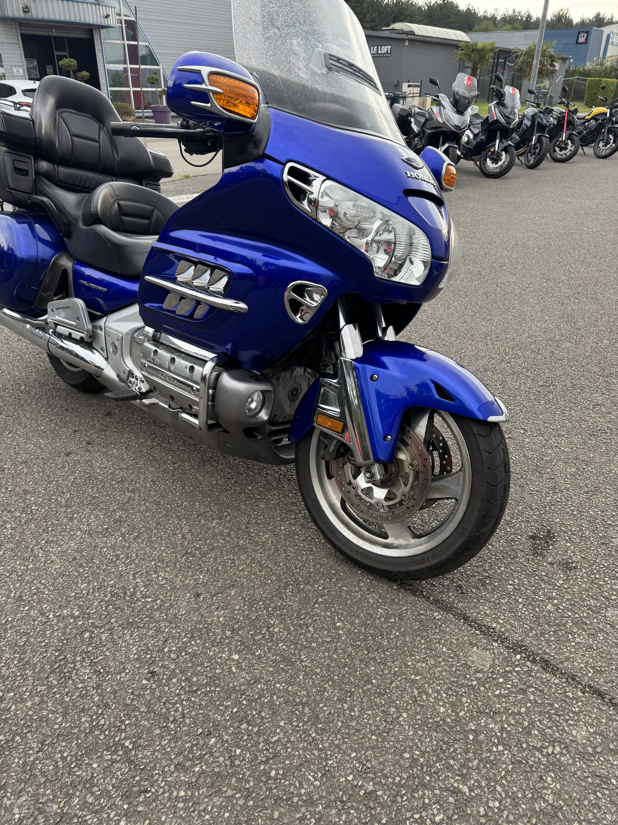 HONDA GL1800 GOLDWING