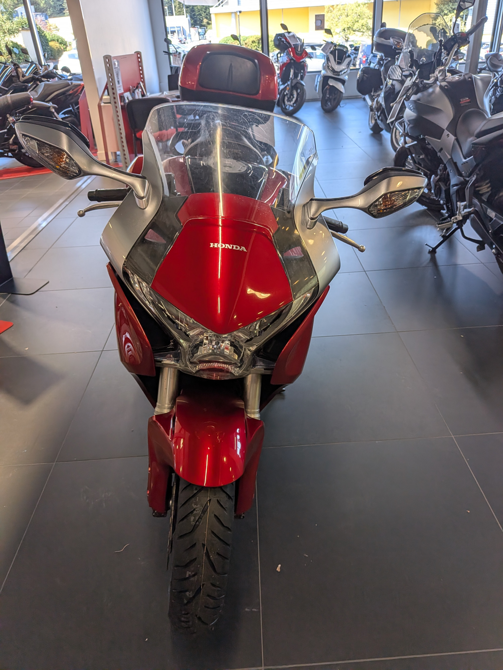 HONDA VFR 1200 F
