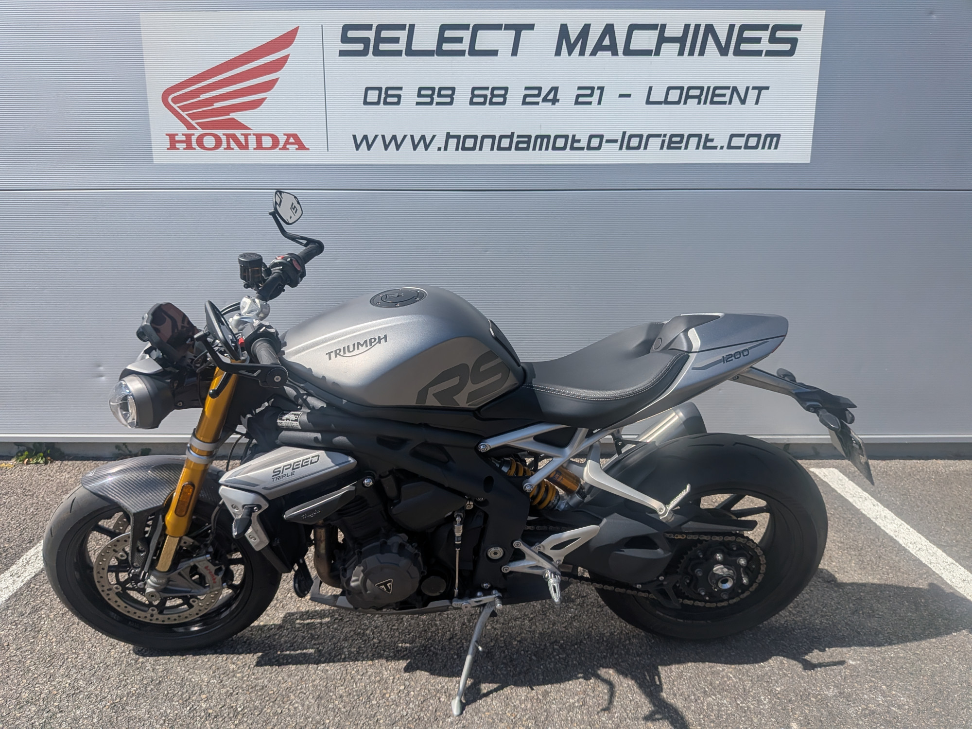 TRIUMPH SPEED TRIPLE 1200 RS