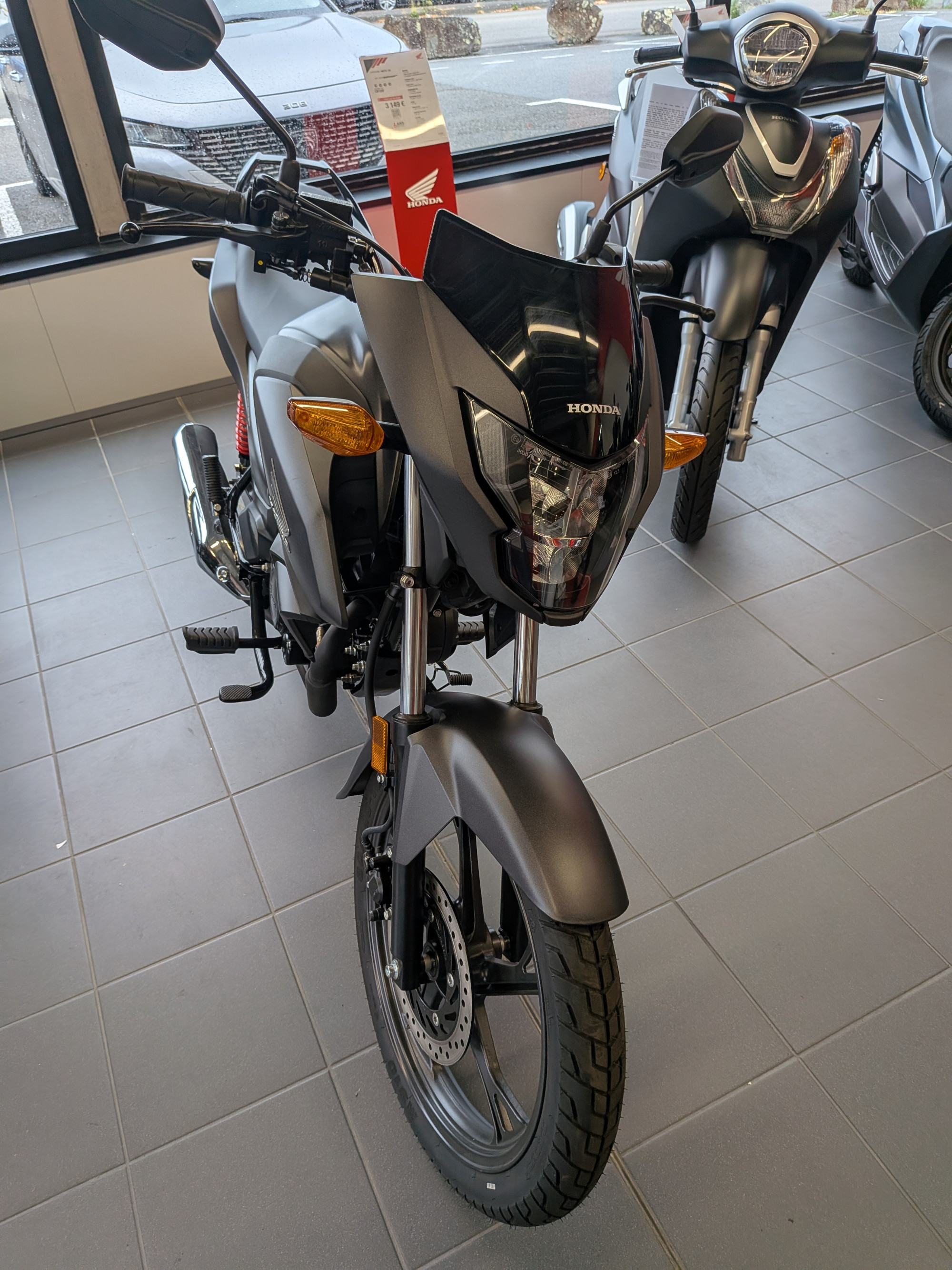 HONDA CB 125 F