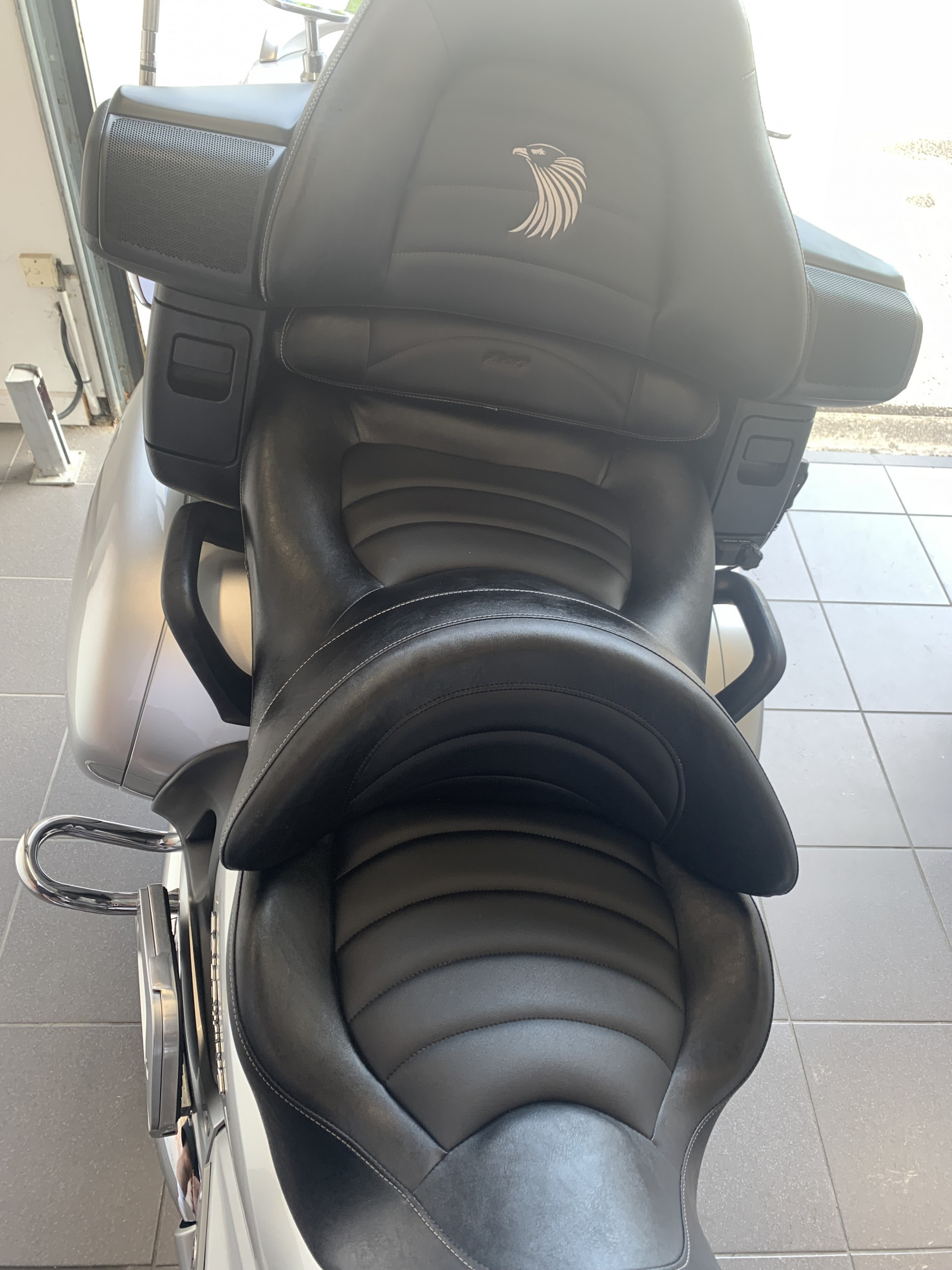 HONDA GL 1800 GOLDWING AIR BAG GPS SUPER ETAT
