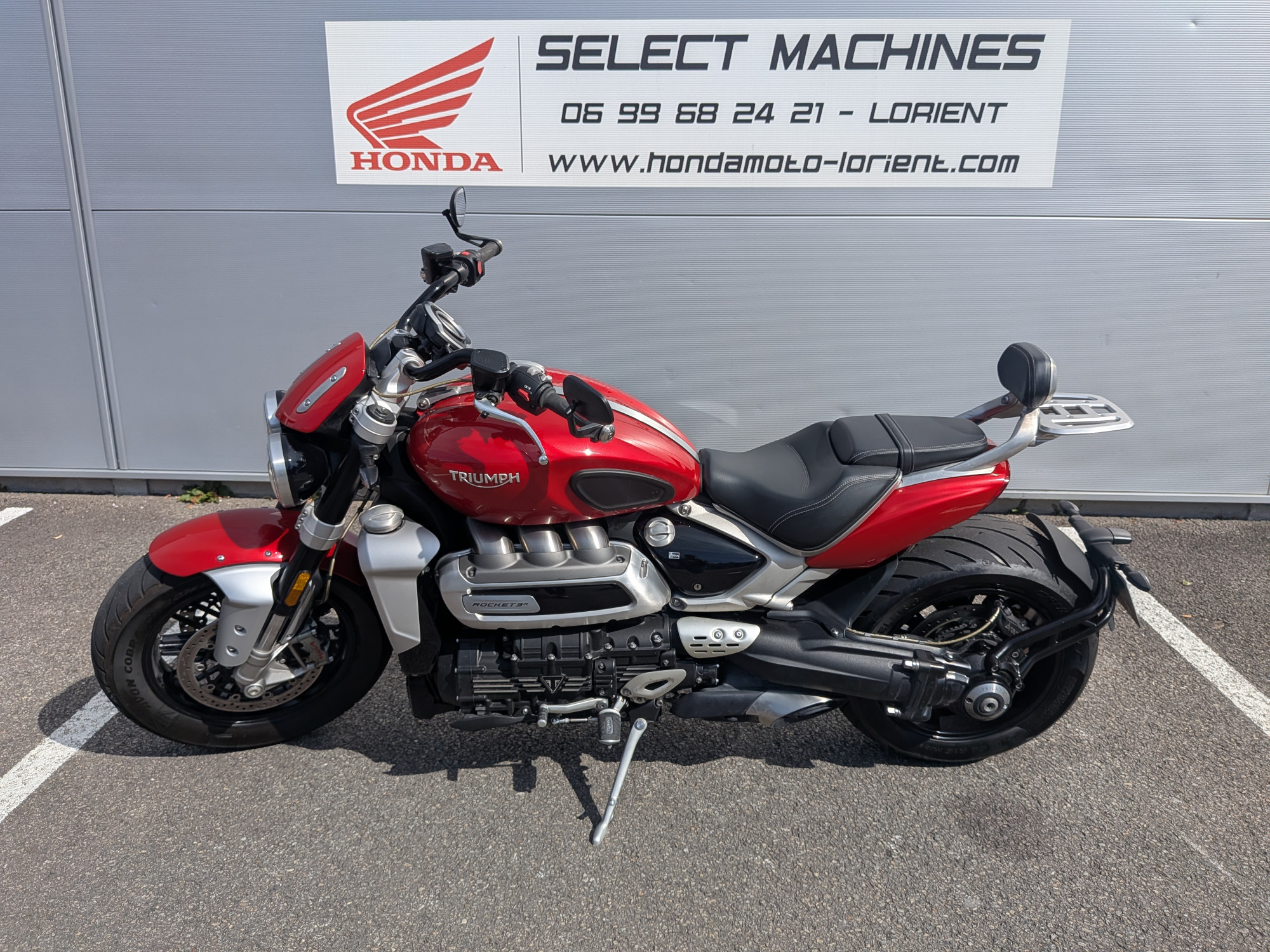 TRIUMPH ROCKET 3 R