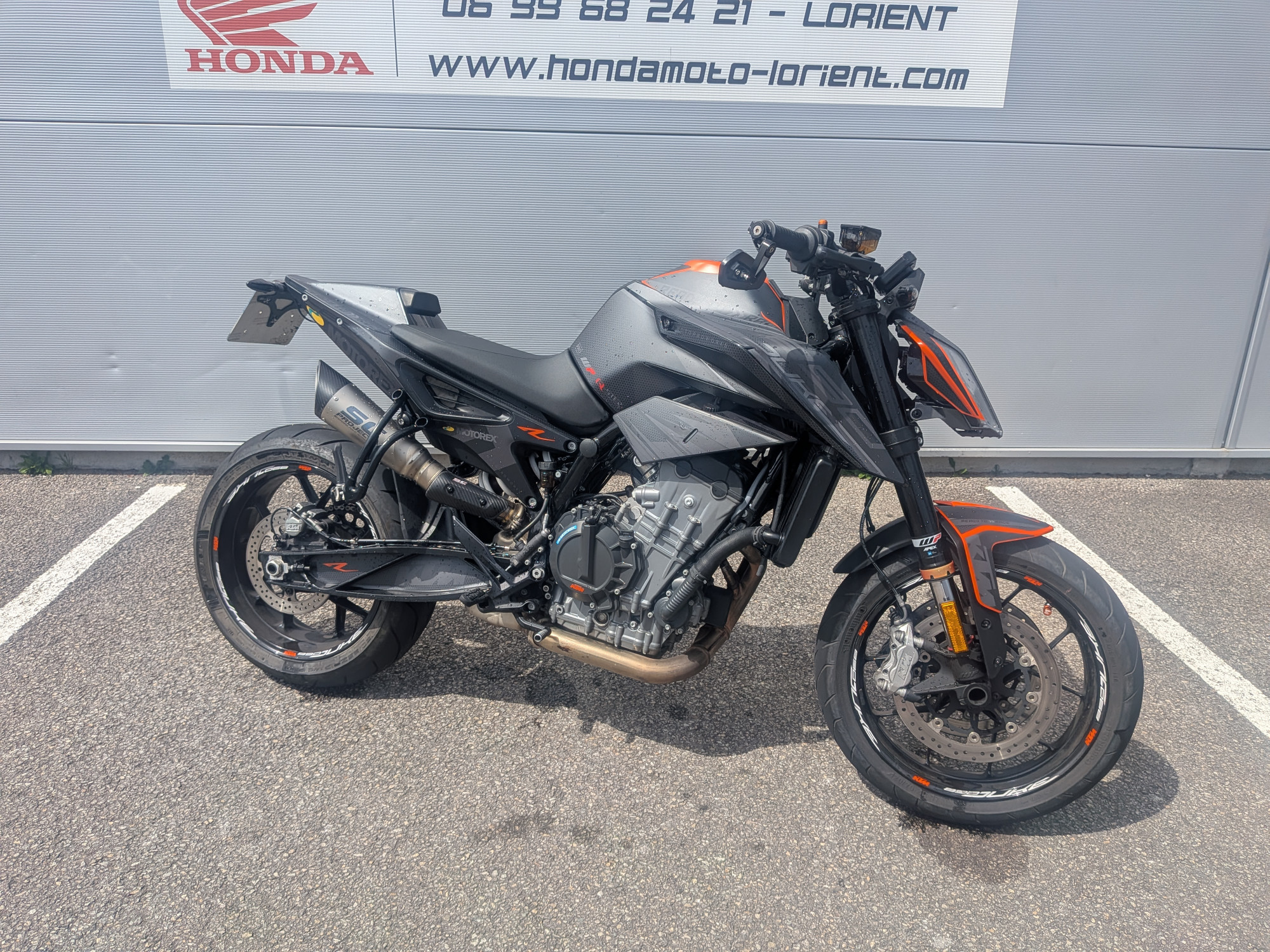 KTM 890 DUKE L