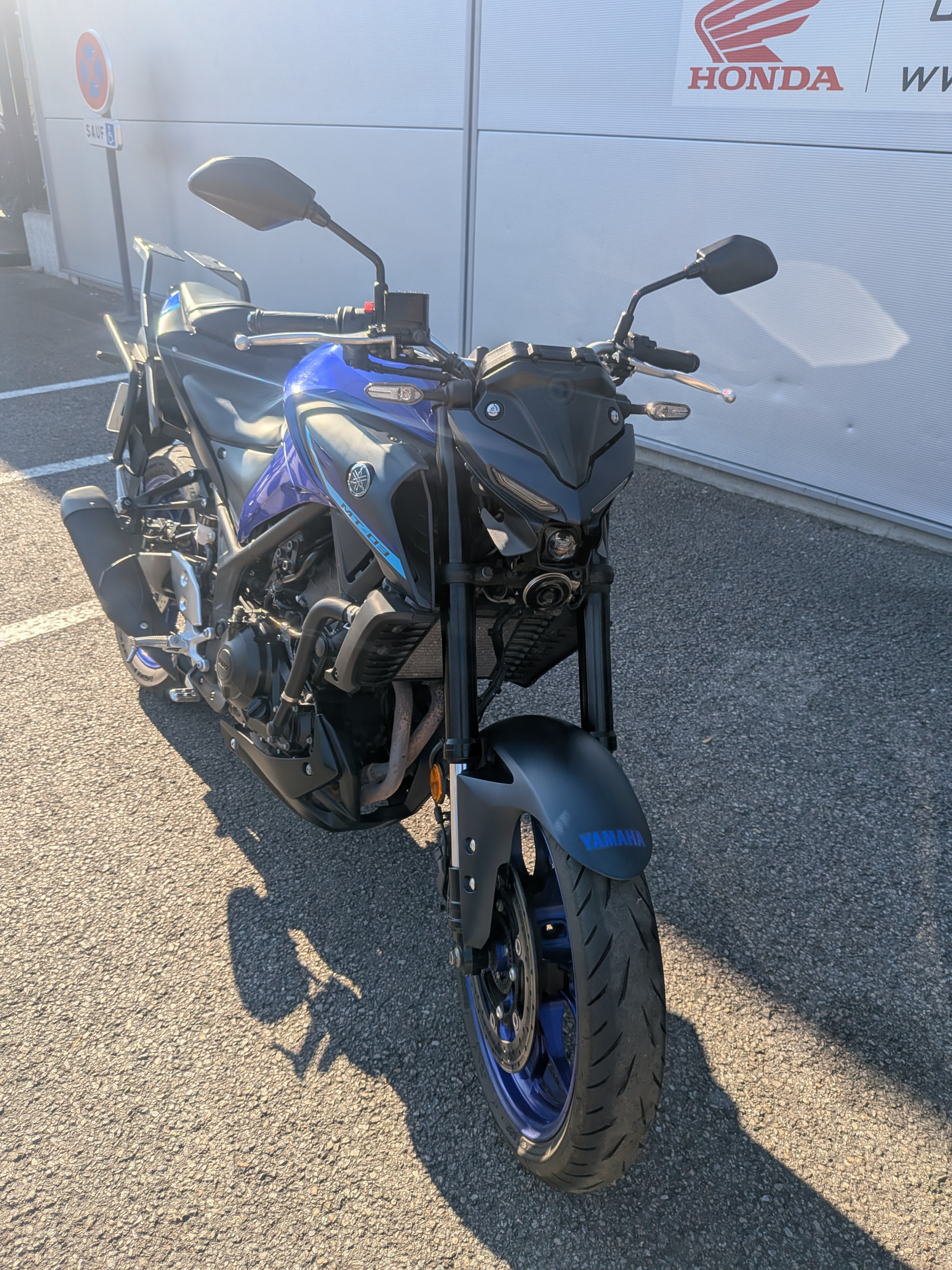 YAMAHA MT-03