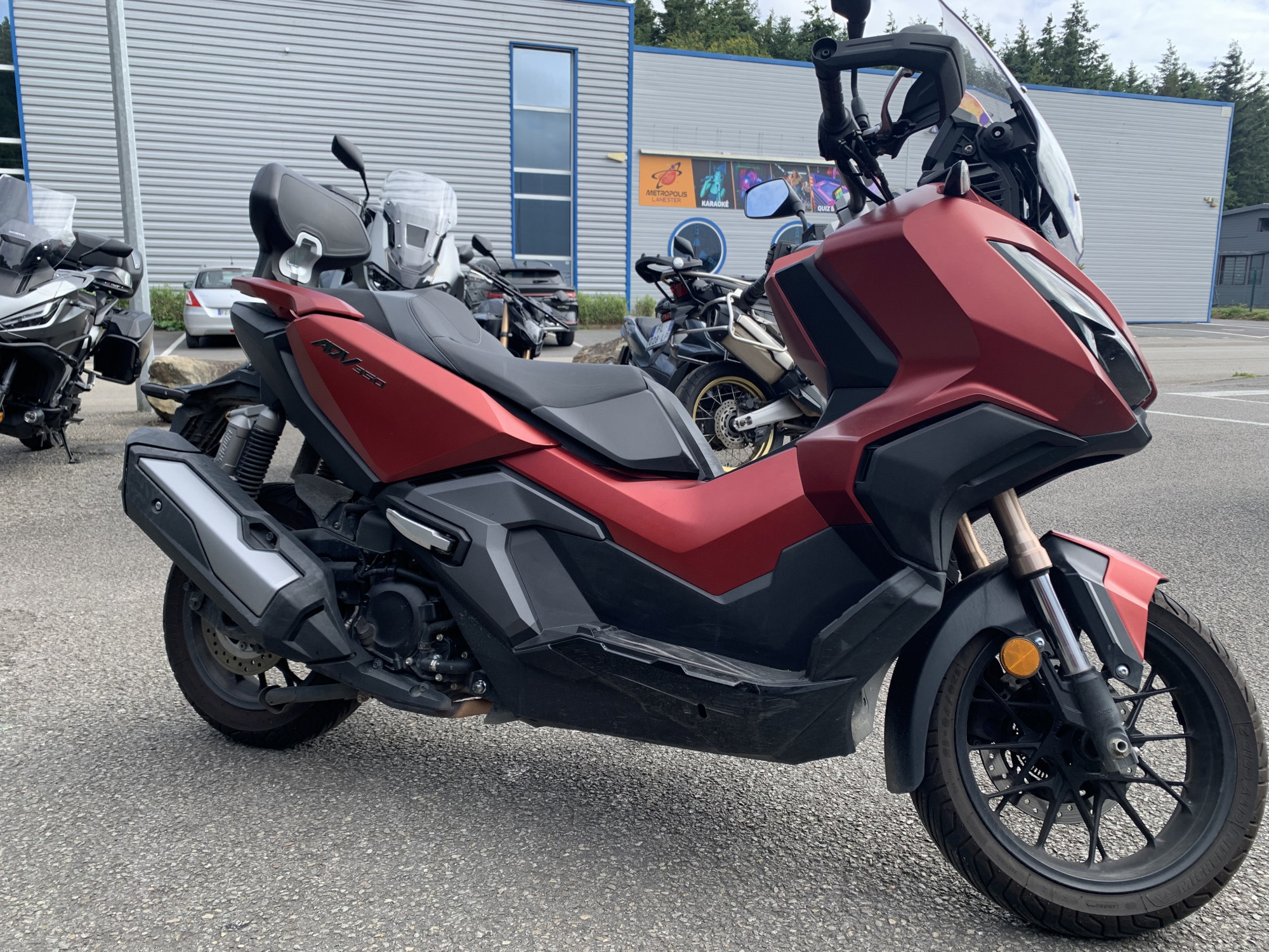 HONDA ADV 350