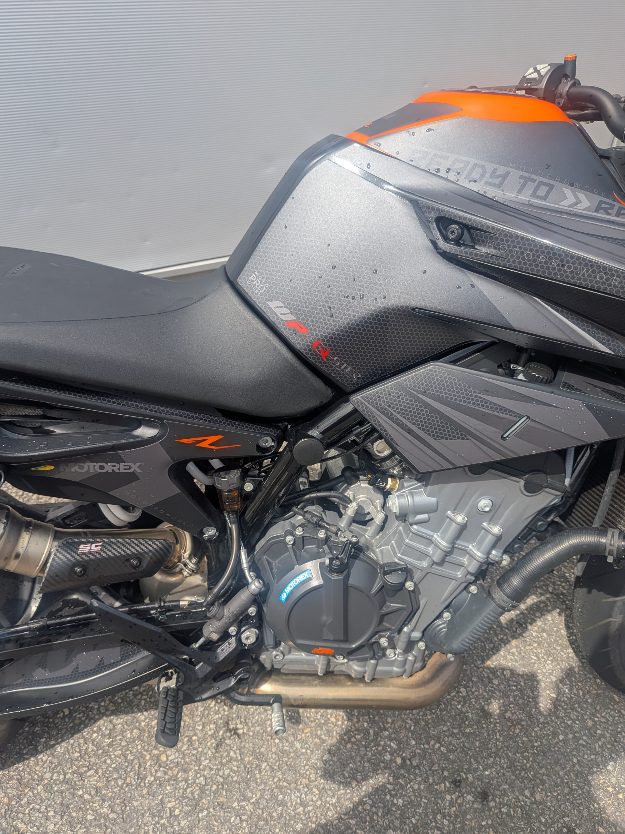 KTM 890 DUKE L