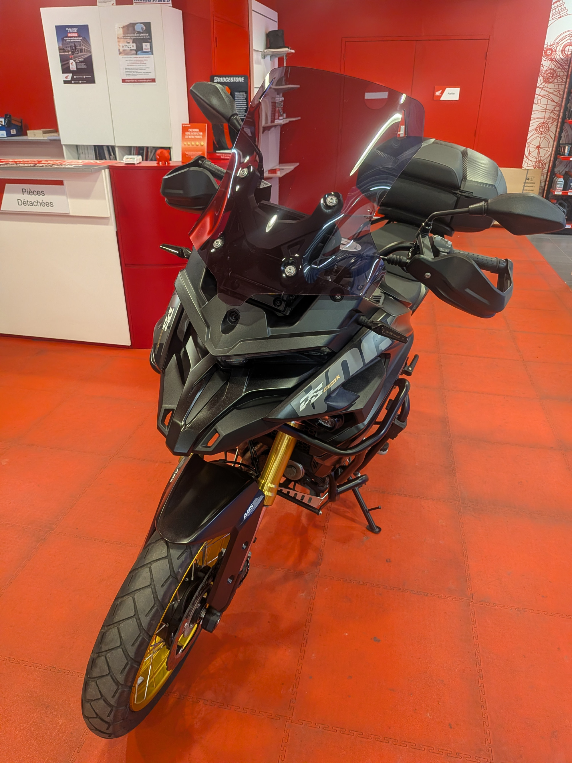 VOGE DS 625 X  DS625